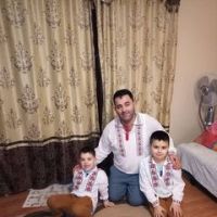 Laura Laurentiu Mihai Molnar